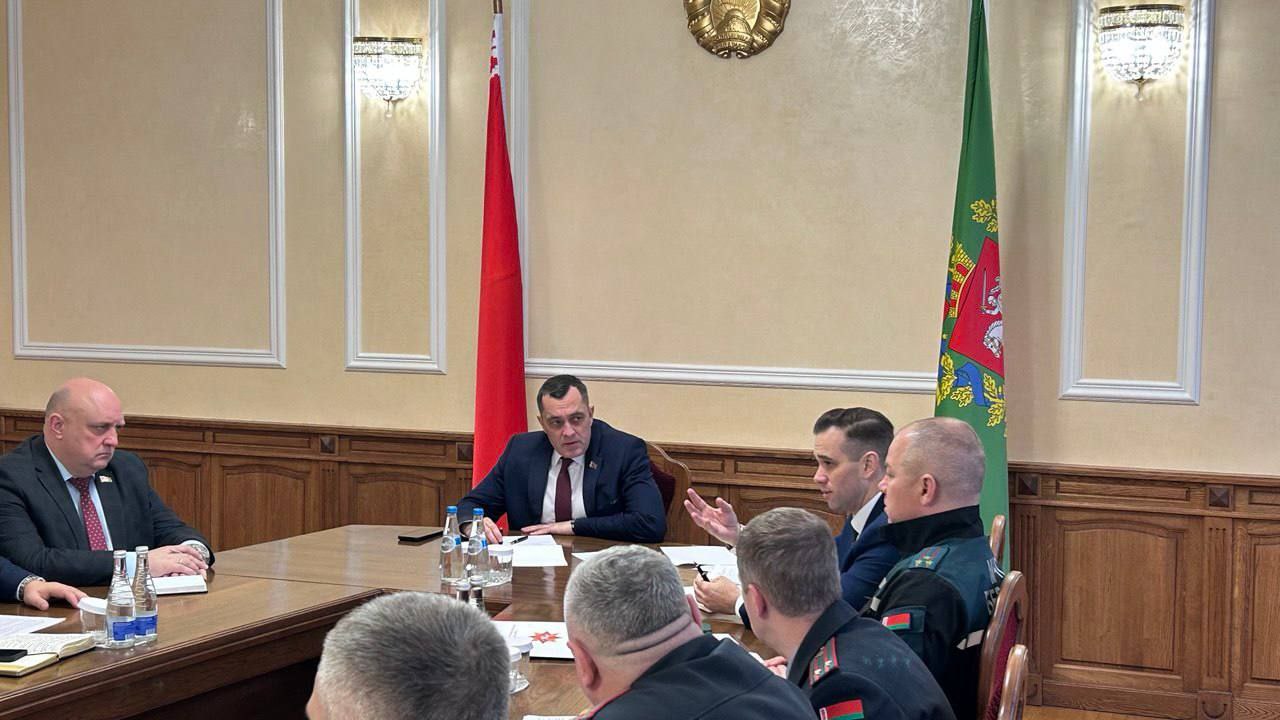 Александру Субботину доложили  о сложившейся ситуации в регионе в связи с прохождением циклона Фрэнсис-Улли.