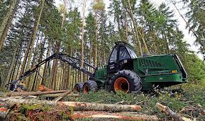 В лесхозы Беларуси поступит более 50 единиц техники 