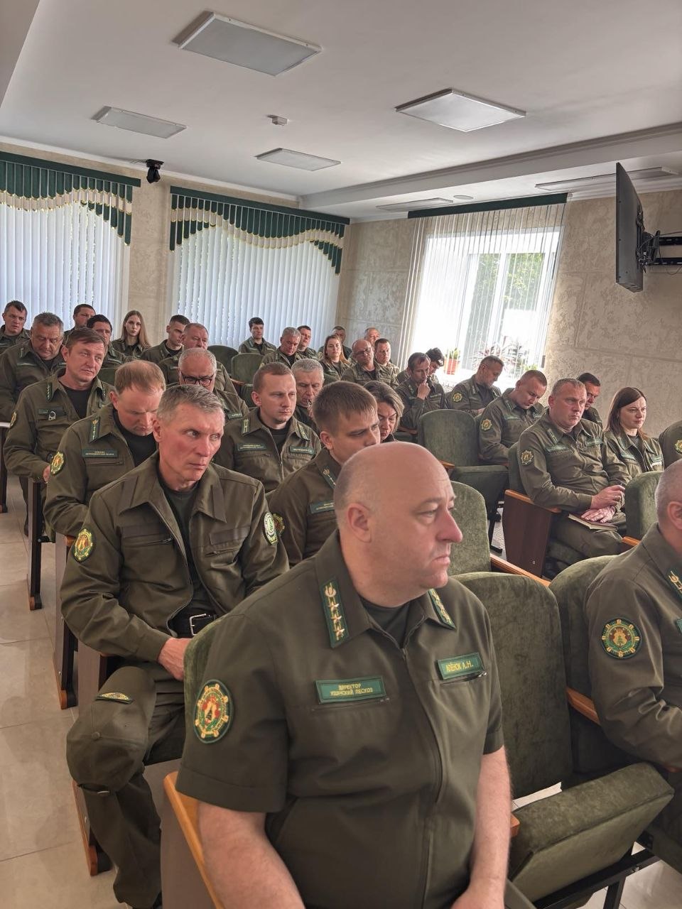 В Ушачском лесхозе прошел полевой сбор руководителей охраны леса лесхозов области