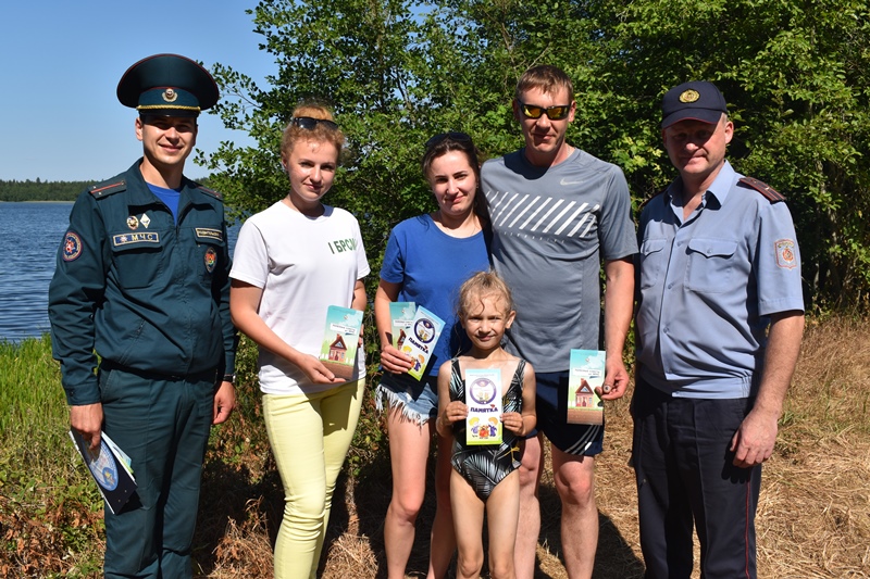 В центре внимания безопасность на водоемах